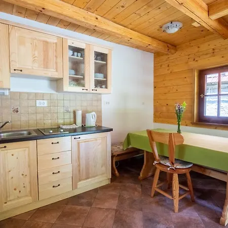 Kravanja Chalet