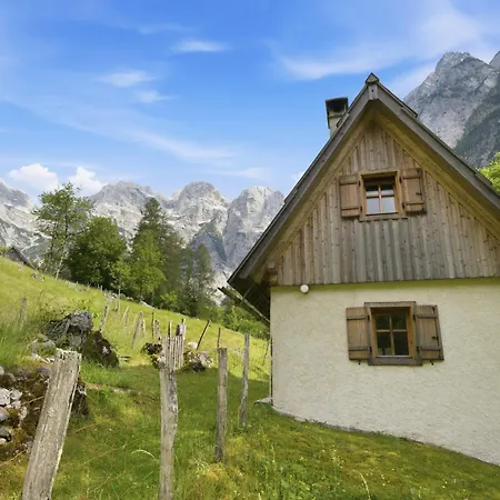 Kravanja Trenta