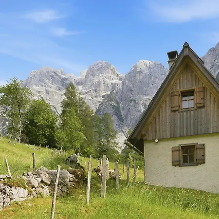 Kravanja Chalet Trenta